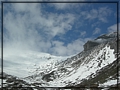 2011-03-08 09-40-34-進入雪山圈谷.JPG